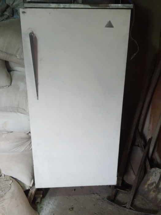 Холодильник ,холодильник