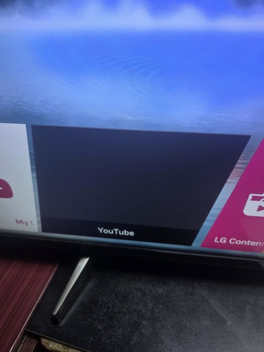 Vand tv Smart LG 4k diagonala 126 cm