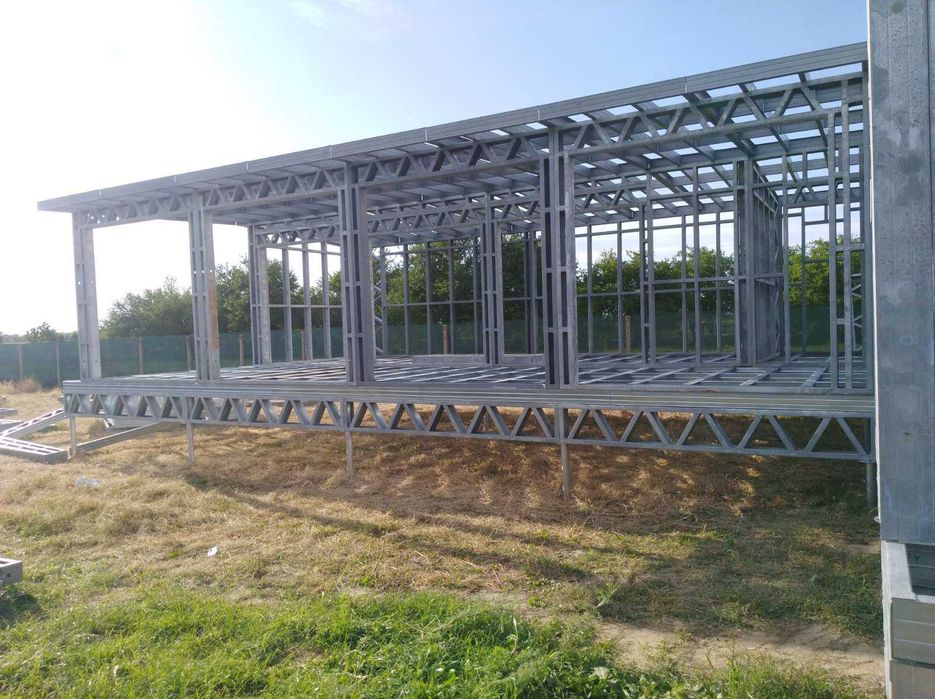 Метални основи за сглобяема къща