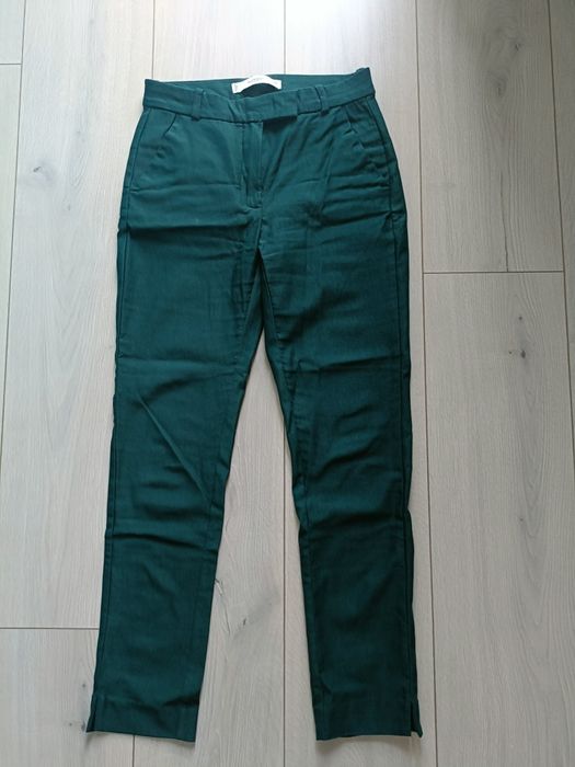 Vând pantaloni de vara office