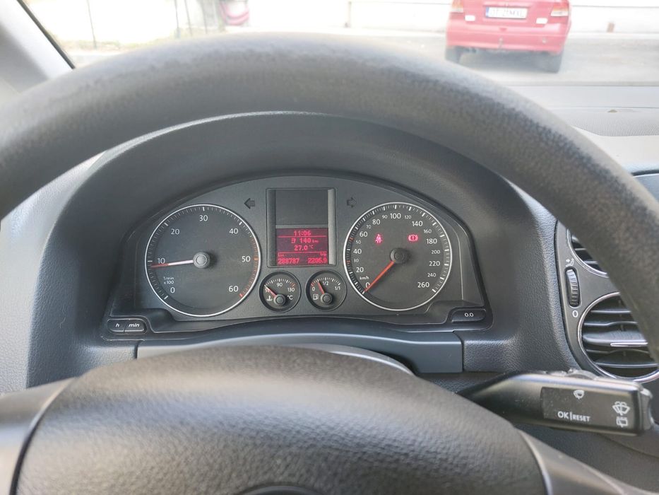 vand  volkswagen golf 5 plus