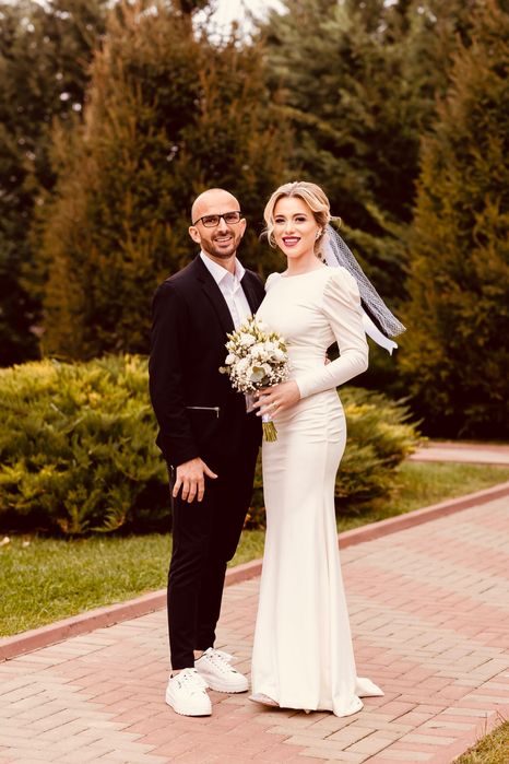 Rochie mireasa,cununie,stare civila!