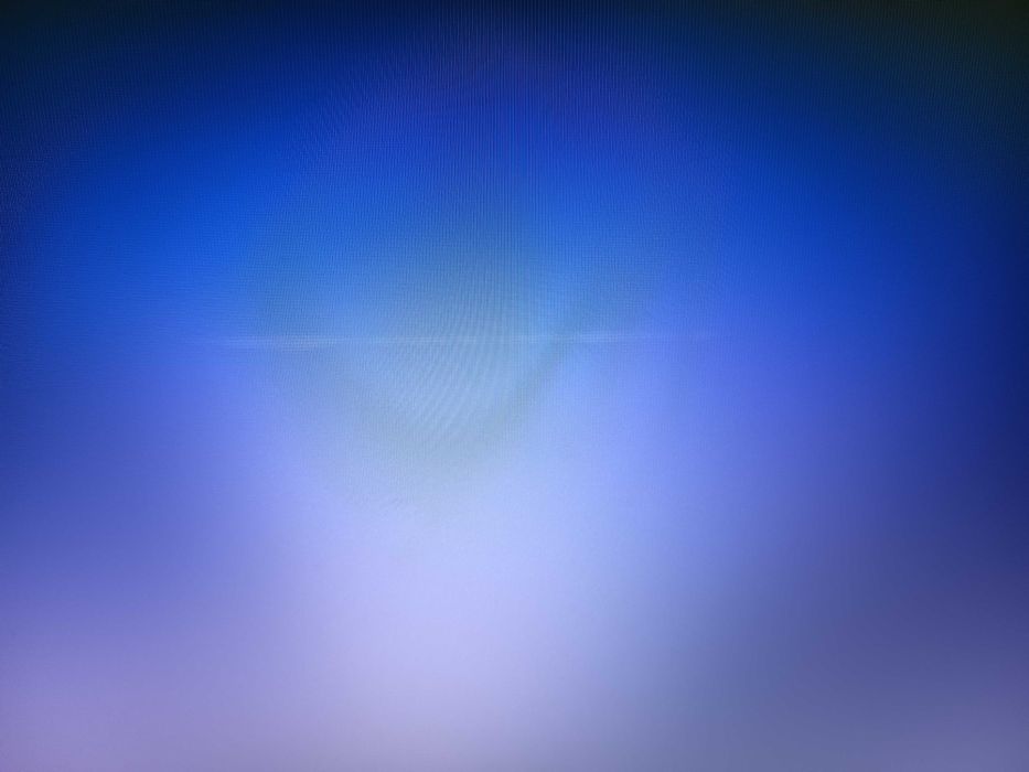 Laptop Medion Akoya Core i3 3120m, display mare de 17,3 inch, 4gb ram