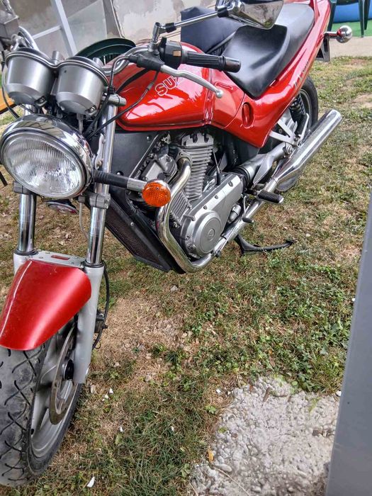 Suzuki vx800     1996 godina