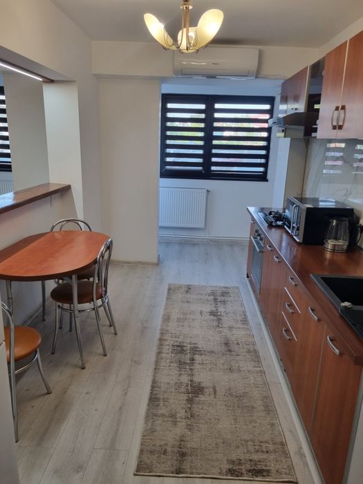 Apartament 2 camere de închiriat – Mazepa, parter