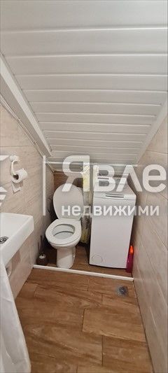 Дава се под наем Едностаен апартамент в Варна, Център - 15 кв.м за 150 € - Снимка #4