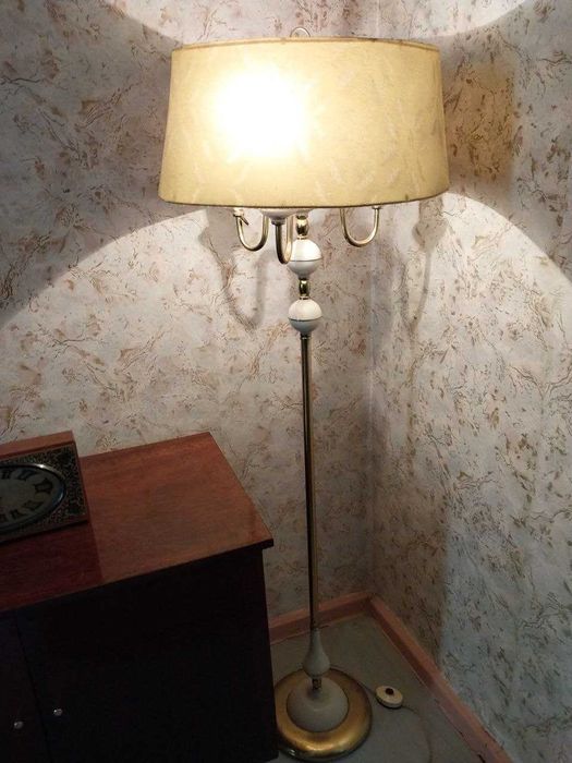 Торшер напольный