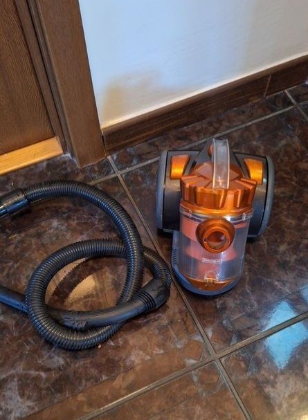 Aspirator fara sac Royalty Line