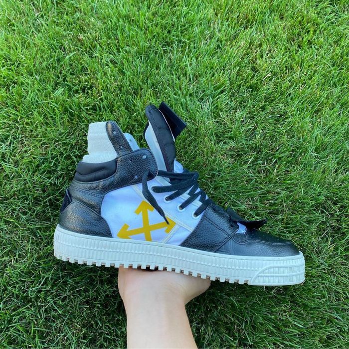 Off white court 3.0 size 44