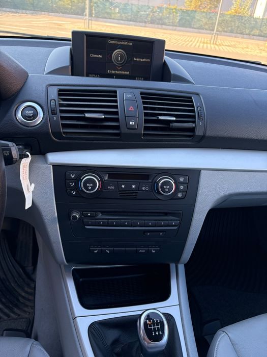 Bmw 118i An 2009 Motor 2.0 Benzină 143 Cp km 138.000 Vânzare În RATE  Garanție 1An