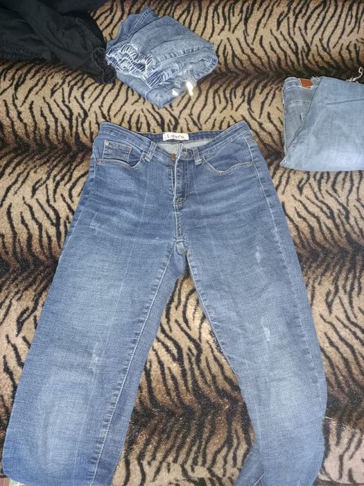 Срочно Продам джинсы