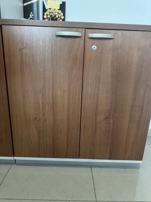 Запазени мебели от дърво