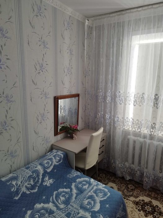 Продам 4- х комнатную квартиру.