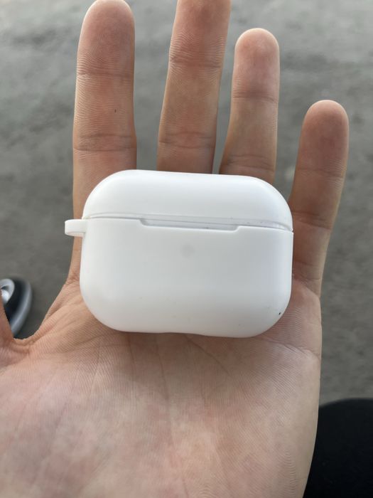 Наушники AirPods pro