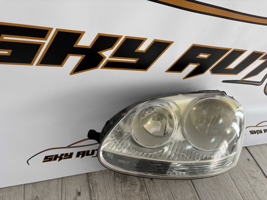 Far stanga Vw Golf 5 dupa 2004 cod 1K6941005N original Europa