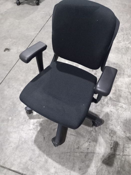 Scaune ergonomice Ahrend 230-220 model