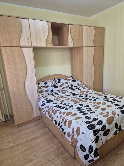 Inchiriez apartament 2 camere etajul 5 /9 bulevardul unirii sud buzau