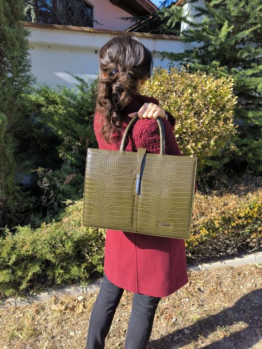 Дамски чанти за ръка и рамо