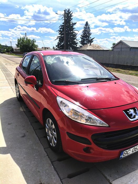 Peugeot 207 1.4 benzina