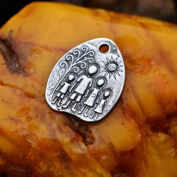 Сребърен медальон 925 „Семейство“ | Талисман за обич и закрила | бижу|