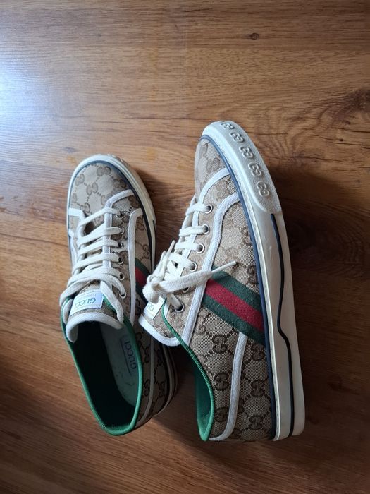 GUCCI обувки 42 номер.