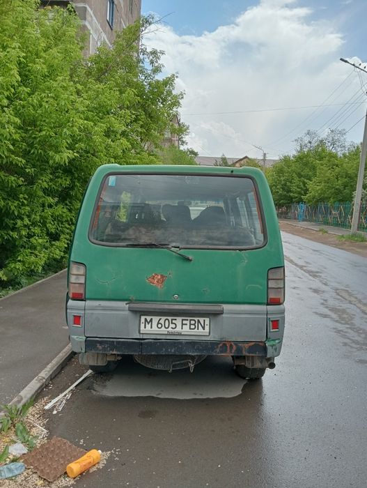 Машина , автомобиль Митсибиси л300