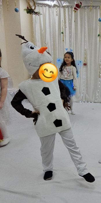 Продам  Костюм снеговик