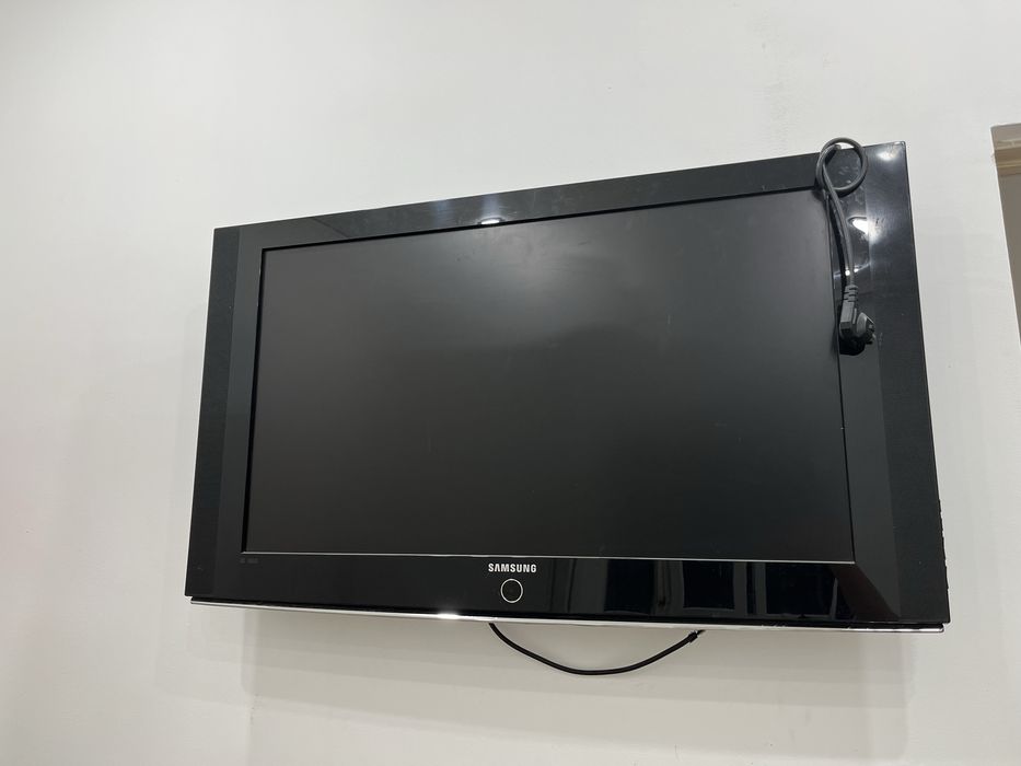 Телевизор самсунг