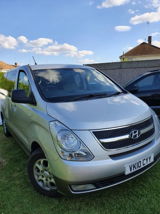 Dezmembrez Hyundai h1 2012 , mașină completă