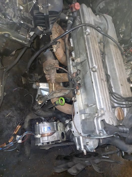 Двигатель 2.8л Мерседес W126 110