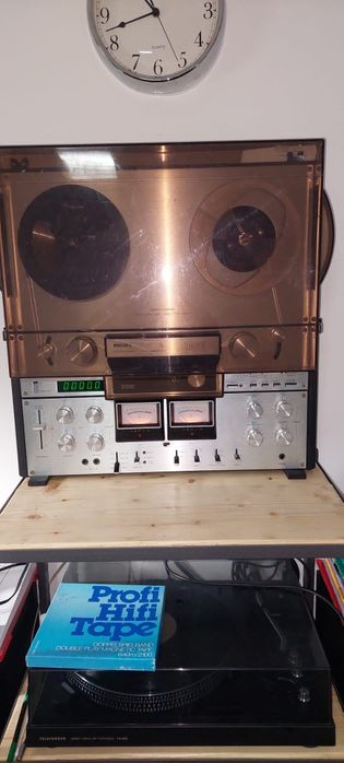 Vând magnetofon Philips N4520