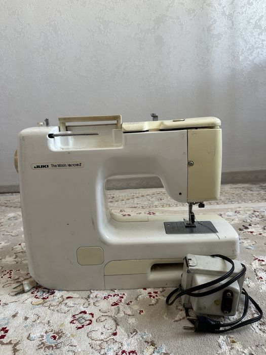 Tikuv mashinasi juki