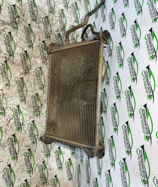 Radiator apa racire motor Ford Focus prima generatie