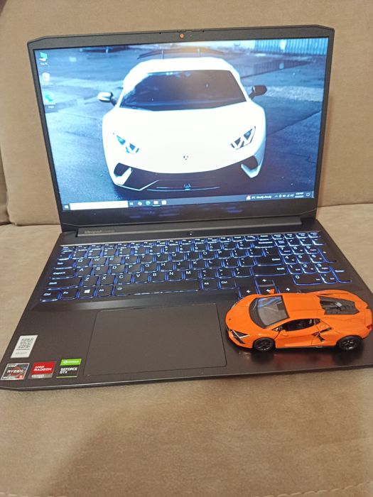 Laptop GTX 1650  Ryzen 5 5600H 8GB ssd baterie 3 ore +