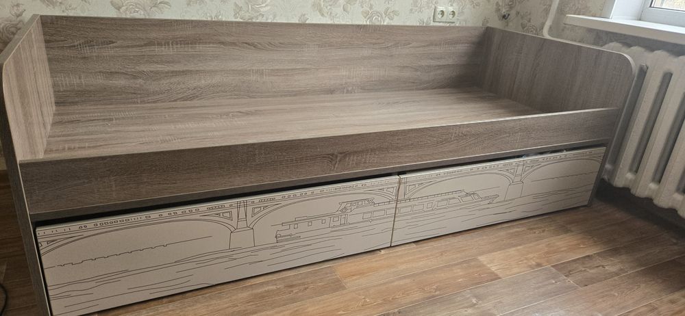 Кровать Лондон б/у