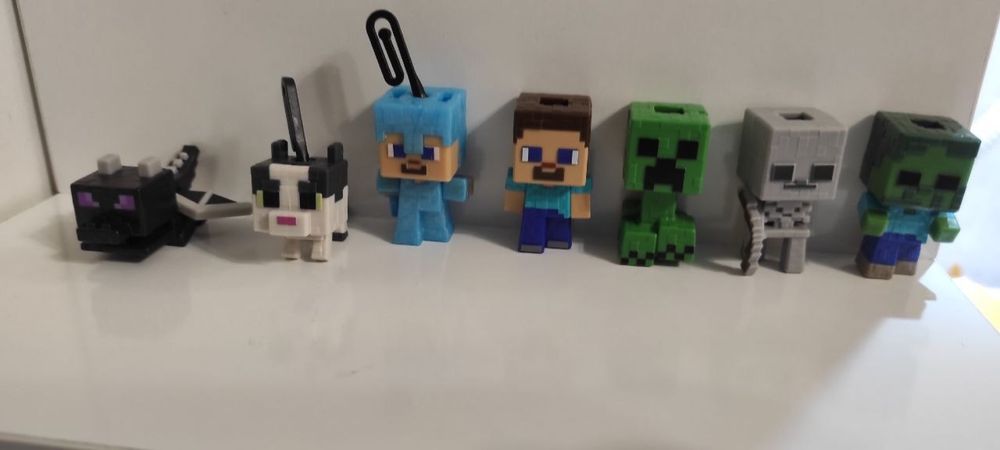 Фигурки киндер майнкрафт