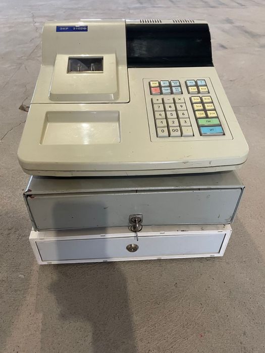 Кассовый аппарат раритет