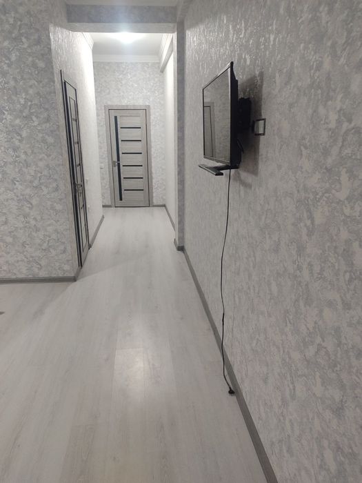 Зангиотада 2 хонали, жиҳозланган квартира ижарага берилади.