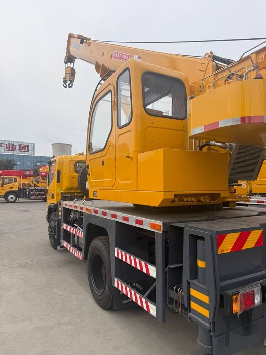 Кран марки STSM  5тонны до 25 тонны