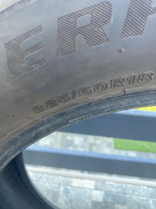 Vand doua anvelope M+S Firestone 225/60/18