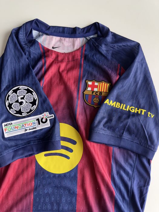 Tricou FC Barcelona Acasa Yamal Pedri Raphinha UCL 25/26 (M/L)