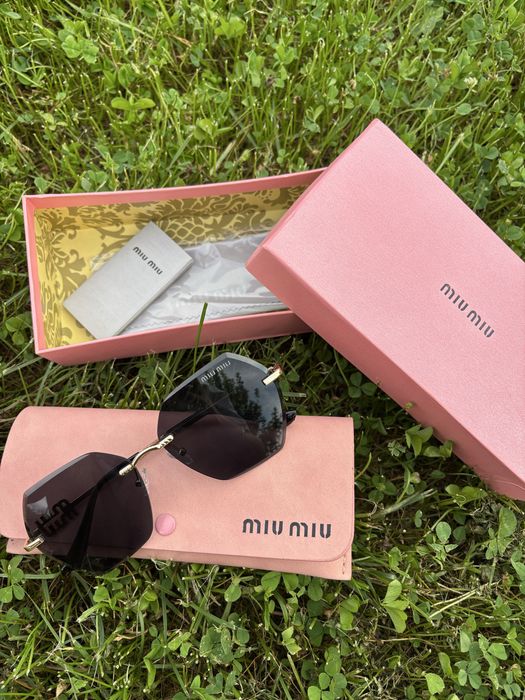 Ochelari de soare Miu Miu