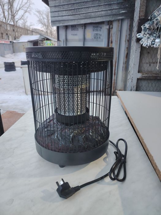 Продам электрокамин напольник с подогревом