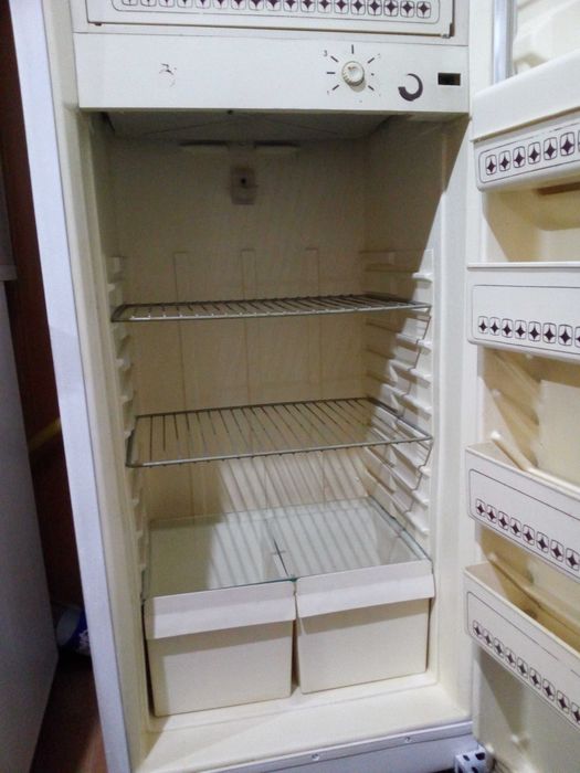 Продам холодильник Sino,в хорошем состоянии.
