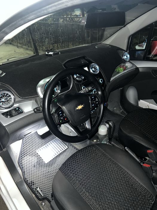 Спарк наварот сотилади. 2017 йил