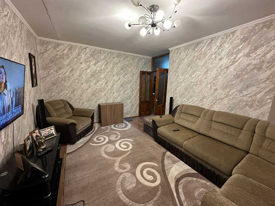 2 комнатная квартира в 20 микрорайоне