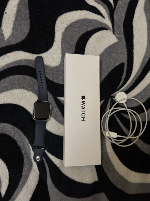 Vand sau schimb apple watch se (gen2)