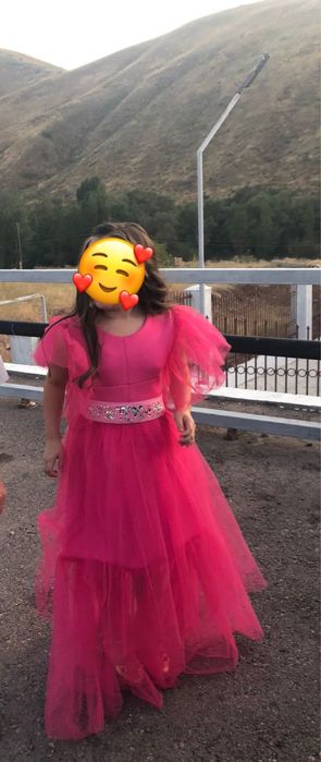 Нарядное платье для девочки