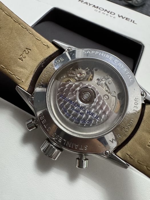 Часовник Raymond Weil 7730-STC-65025