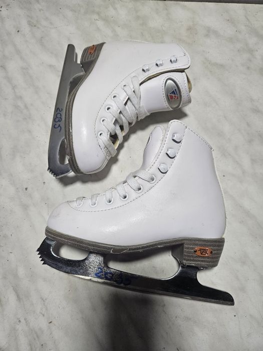 Patine 2035 gheata patinaj artistic  Riedell marime eu  28-29 ( 18  cm